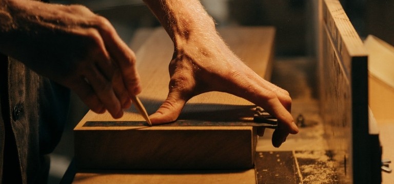 Pohištvo po naročilu